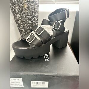 Ready Salted Platform Sandals size 8 NWT